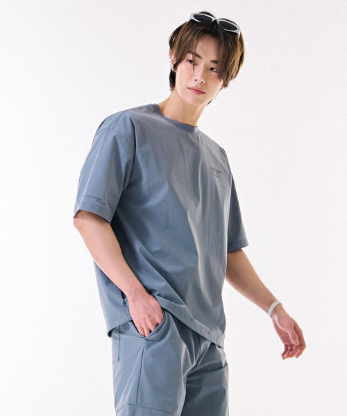 CHASECULT(チェイスカルト)の「ユニセックスストレッチグラフィック半袖Tシャツ-DBRU5824D0D(Tシャツ/カットソー・メンズ・ブルー・100/95/90/105)」の4枚目の写真