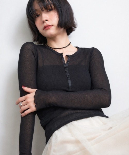 Shelly island(シェリーアイランド)の「ヘンリーシアーロングスリーブTEE(Tシャツ/カットソー・レディース・ブラック/グレー/ホワイト/ピンク・FREE)」の3枚目の写真