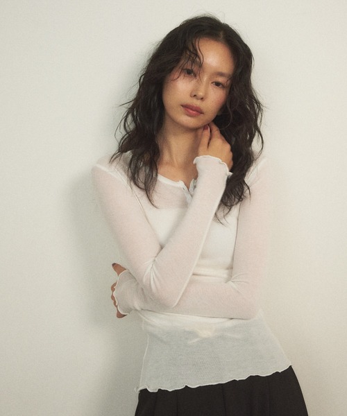 Shelly island(シェリーアイランド)の「ヘンリーシアーロングスリーブTEE(Tシャツ/カットソー・レディース・ブラック/グレー/ホワイト/ピンク・FREE)」の15枚目の写真
