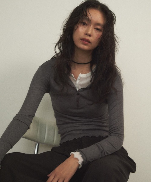 Shelly island(シェリーアイランド)の「ヘンリーシアーロングスリーブTEE(Tシャツ/カットソー・レディース・ブラック/グレー/ホワイト/ピンク・FREE)」の20枚目の写真