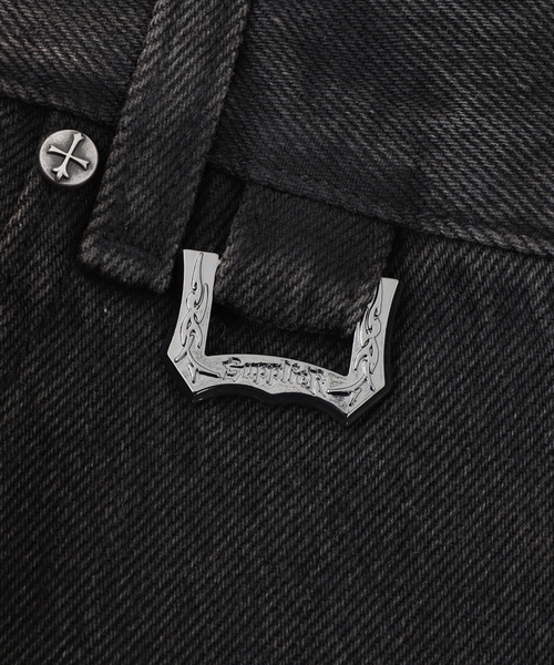 SUPPLIER（サプライヤー）の「SUPPLIER / サプライヤー Cross Leather Baggy Denim（デニムパンツ・メンズ・ブラック/ブルー・MEDIUM/LARGE）」の7枚目の写真