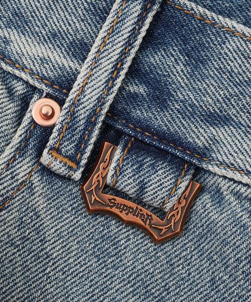 SUPPLIER（サプライヤー）の「SUPPLIER / サプライヤー Cross Leather Baggy Denim（デニムパンツ・メンズ・ブラック/ブルー・MEDIUM/LARGE）」の8枚目の写真