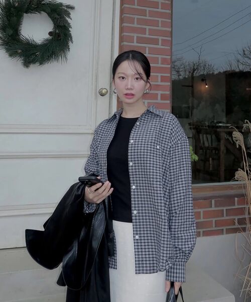 VANONE ATELIER(バノンアトリエ)の「A3513 リンクルチェックシャツ_ミッドナイトブラック(シャツ/ブラウス・レディース・ブラック・FREE)」の3枚目の写真