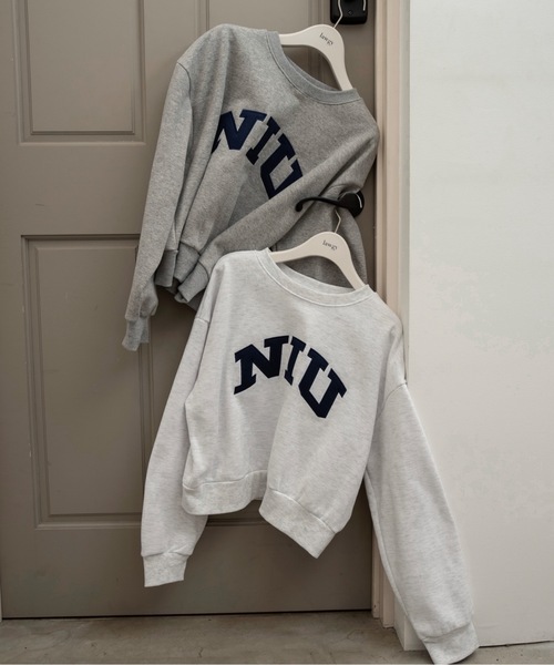 lawgy（ラウジー）の「logo point round neck short sweat / ロゴポイントラウンドネックショートスウェット（スウェット・レディース・ヘザーグレー/ホワイト・FREE）」の6枚目の写真