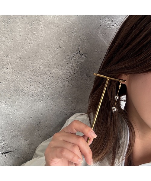 tone(トーン)の「【musk】ゴールド×シルバーのシンプルピアス(MA)(ピアス(両耳用)・レディース・シルバー・FREE)」の9枚目の写真