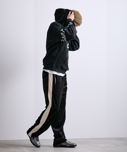 PARIS SAINT-GERMAIN(パリサンジェルマン)の「【Paris Saint-Germain / パリ・サン=ジェルマン】 JP Logo Printed Hoodie(パーカー・メンズ・ブラック/ホワイト系その他・LARGE/MEDIUM)」の6枚目の写真
