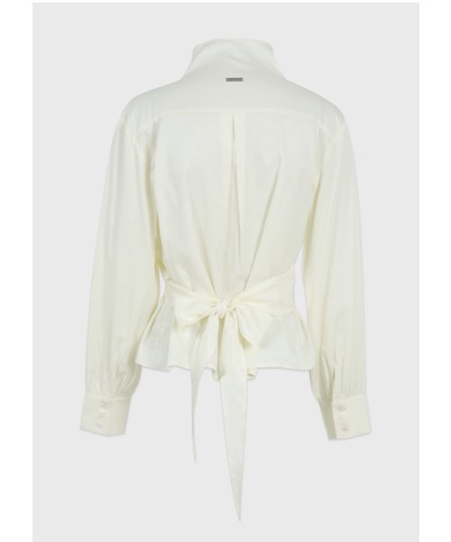 MICANE(ミケーネ)の「ハナ ハイネックブラウス(シャツ/ブラウス・レディース・ブラック/クリーム・MEDIUM/LARGE/X-LARGE/SMALL)」の12枚目の写真