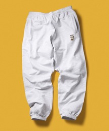 HUF｜ハフ（メンズ）のスウェットパンツ（グレー/灰色系・前面プリント