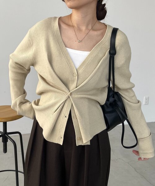 CAPRICIEUX LE'MAGE（カプリシューレマージュ）の「ウエストマークニット（ニット/セーター・レディース・グレー/ブラック/ライトベージュ・FREE）」の10枚目の写真