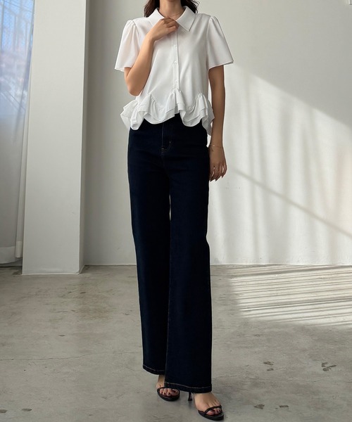 Louere(ルエレ)の「裾フリルブラウス(シャツ/ブラウス・レディース・ブルー/ブラック/ホワイト・SMALL/MEDIUM/LARGE/X-LARGE)」の6枚目の写真