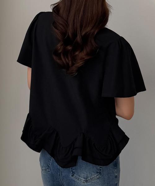 Louere(ルエレ)の「裾フリルブラウス(シャツ/ブラウス・レディース・ブルー/ブラック/ホワイト・SMALL/MEDIUM/LARGE/X-LARGE)」の19枚目の写真