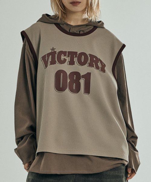 VONVAT(ヴォンバト)の「ワッフルグラフィックスリーブレス(クリーム)(Tシャツ/カットソー・レディース・Cream・1/2/3)」の2枚目の写真