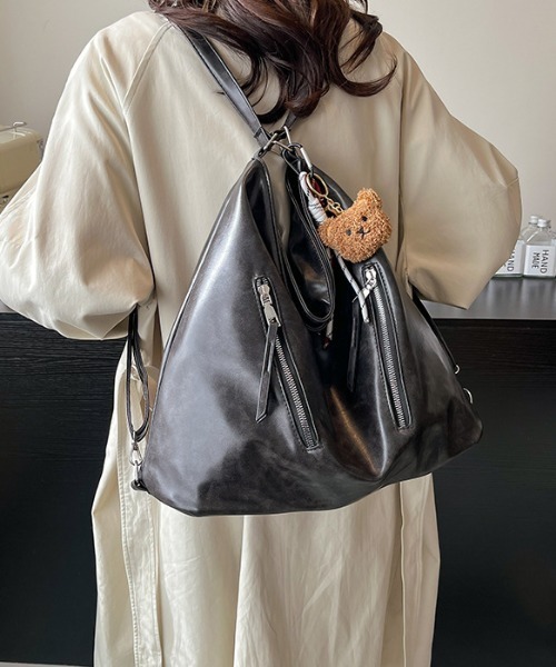 pyornim(ピョルニム)の「【3WAY】【チャーム付き】くまさんチャームセット ジップポケット リュック ショルダートート(ショルダーバッグ・レディース・ブラウン/キャメル/ブラック・F)」の22枚目の写真