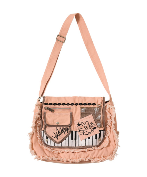 youthbath(ユースバース)の「Damage Washed Cross Bag_Coral(メッセンジャーバッグ・レディース・その他・OS)」の1枚目の写真