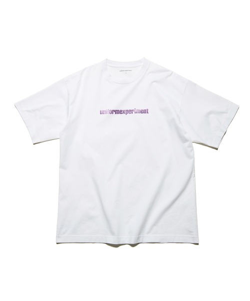 uniform experiment(ユニフォームエクスペリメント)の「GRADATION LOGO TEE(Tシャツ/カットソー・メンズ・A/C/B・3/2/1/4)」の1枚目の写真