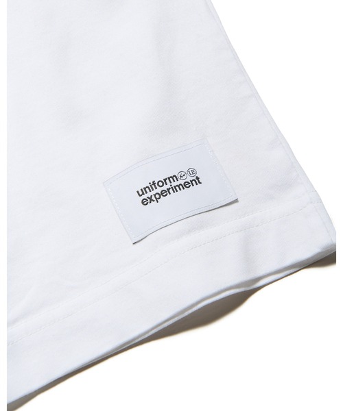uniform experiment(ユニフォームエクスペリメント)の「GRADATION LOGO TEE(Tシャツ/カットソー・メンズ・A/C/B・3/2/1/4)」の7枚目の写真