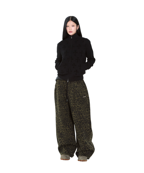 AAKAM（アーカム）の「AKM CROS2 Leopard Sweatpants (Khaki)（スウェットパンツ・レディース・その他・1/2）」の9枚目の写真