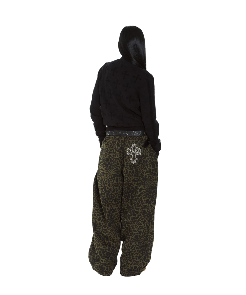 AAKAM（アーカム）の「AKM CROS2 Leopard Sweatpants (Khaki)（スウェットパンツ・レディース・その他・1/2）」の11枚目の写真