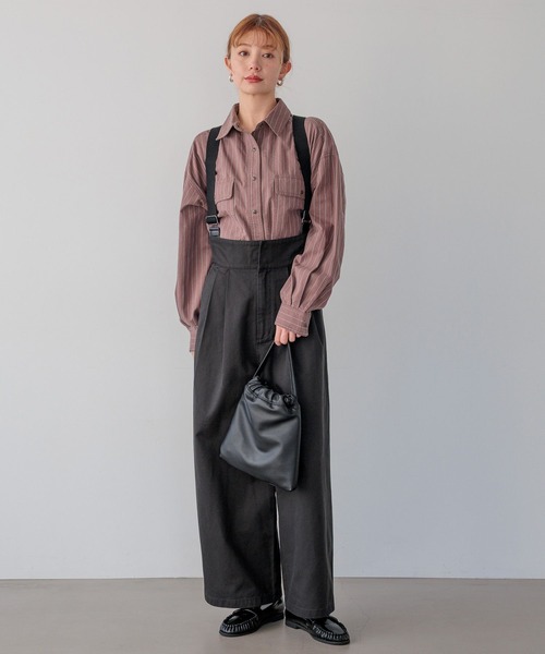 BAYFLOW（ベイフロー）の「サス付きタックワイドパンツ（その他パンツ・レディース・カーキ/ブラック・SMALL/MEDIUM）」の3枚目の写真