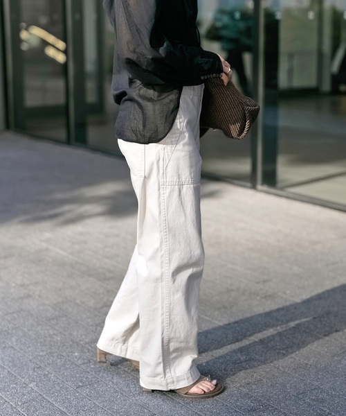 Spick & Span（スピックアンドスパン）の「《新色有り / 追加》ルーズベイカーパンツ（カーゴパンツ・レディース・ホワイト/ベージュ系その他/サファリグリーン/チャコールグレー・40/38/36/34）」の22枚目の写真