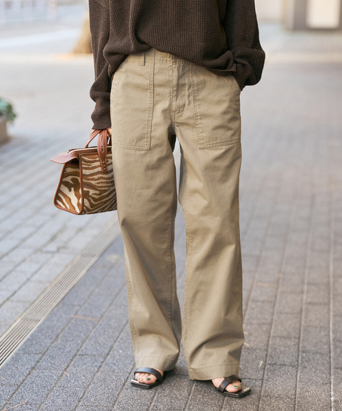 Spick & Span（スピックアンドスパン）の「《新色有り / 追加》ルーズベイカーパンツ（カーゴパンツ・レディース・ホワイト/ベージュ系その他/サファリグリーン/チャコールグレー・40/38/36/34）」の11枚目の写真