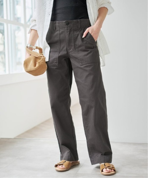 Spick & Span(スピックアンドスパン)の「《新色有り / 追加》ルーズベイカーパンツ(カーゴパンツ・レディース・ホワイト/ベージュ系その他/サファリグリーン/チャコールグレー・40/38/36/34)」の3枚目の写真