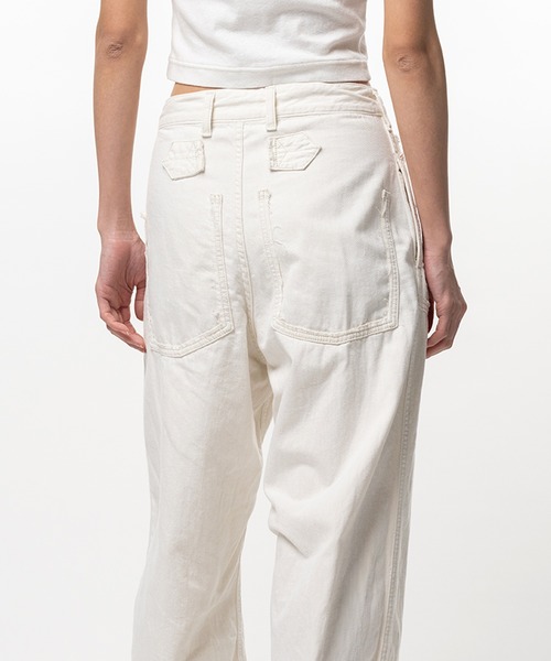 Maison MIHARA YASUHIRO(メゾンミハラヤスヒロ)の「Cut-Out Pocket Denim Pants(デニムパンツ・レディース・ホワイト/ブラック/インディゴブルー・38/36)」の8枚目の写真