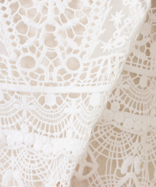 JOURNAL STANDARD LUXE(ジャーナルスタンダード ラックス)の「《追加》レースMIXノースリーブブラウス(010/040)(シャツ/ブラウス・レディース・ホワイト/ネイビー・FREE)」の5枚目の写真