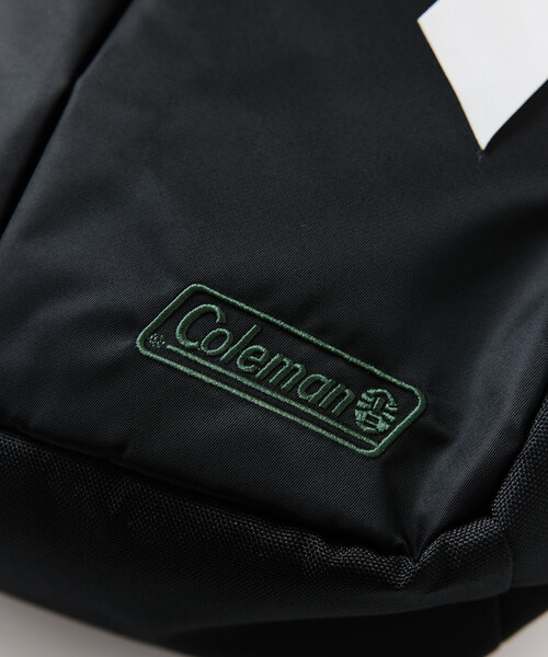COLEMAN（コールマン）の「Coleman/コールマン 別注 WALKER COOL SHOULDER /ウォーカー クールショルダー（ショルダーバッグ・メンズ・ブラック・ONE SIZE）」の4枚目の写真