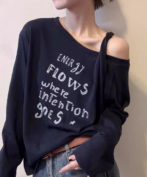 NANEA（ナネア）の「フロントロゴプリントワンショルダーカットソー（Tシャツ/カットソー・レディース・グレー/ホワイト/ネイビー・SMALL/MEDIUM/LARGE）」の7枚目の写真