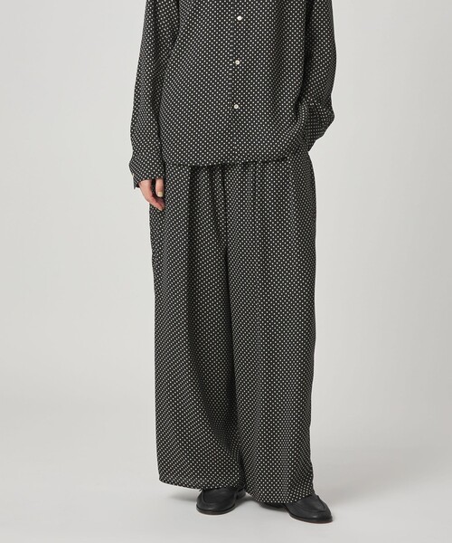 Steven Alan（スティーブンアラン）の「＜Steven Alan＞ドット プリント ワイドパンツ（その他パンツ・レディース・ダークグレー/ブラック・S/M/L）」の3枚目の写真
