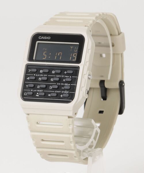 CASIO(カシオ)の「デジタル腕時計(デジタル腕時計・レディース・ベージュ・-)」の1枚目の写真