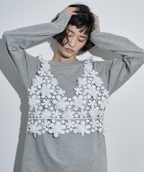 THE YOn（ザヨン）の「フラワーモチーフレースVネックビスチェ（その他トップス・レディース・オフホワイト/ブラック・FREE）」の15枚目の写真