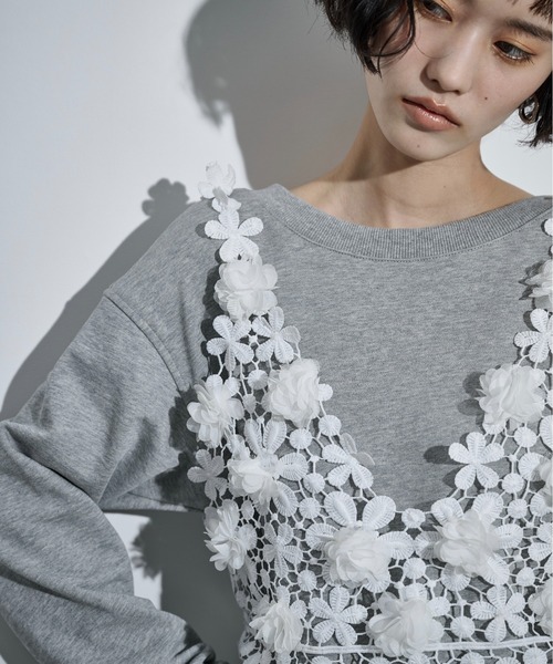 THE YOn（ザヨン）の「フラワーモチーフレースVネックビスチェ（その他トップス・レディース・オフホワイト/ブラック・FREE）」の19枚目の写真