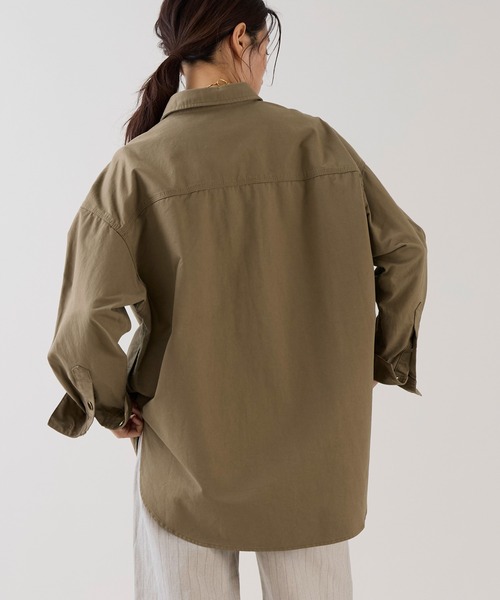 marmors(マルモア)の「【marmors】ルーズシャツ(シャツ/ブラウス・レディース・サックスブルー/ライトベージュ/カーキ/ネイビー・36)」の14枚目の写真