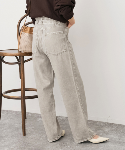 Spick & Span(スピックアンドスパン)の「《別注カラーあり》upper hights/アッパーハイツ THE OLIVIA*(デニムパンツ・レディース・ベージュ/ネイビー・22/23/24)」の7枚目の写真