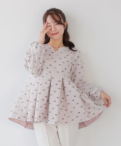 Fit more(フィットモア)の「シアージャガード花柄タック長袖ブラウス(シャツ/ブラウス・レディース・ピンク/ホワイト/ブラック・FREE)」の5枚目の写真