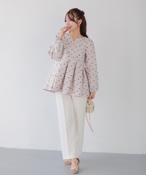 Fit more(フィットモア)の「シアージャガード花柄タック長袖ブラウス(シャツ/ブラウス・レディース・ピンク/ホワイト/ブラック・FREE)」の6枚目の写真