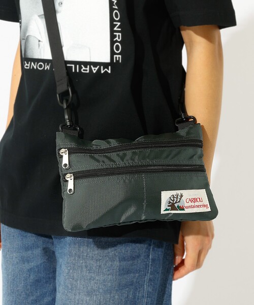 Caribou(カリブー)の「【CARIBOU MOUNTAINEERING】ORGANIZER POUCH / オーガナイザーポーチ / サコッシュ / ポーチ / ショルダーバッグ / 2WAY(ショルダーバッグ・レディース・ブラック/グレー・フリー)」の1枚目の写真