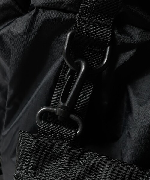Caribou(カリブー)の「【CARIBOU MOUNTAINEERING】ORGANIZER POUCH / オーガナイザーポーチ / サコッシュ / ポーチ / ショルダーバッグ / 2WAY(ショルダーバッグ・レディース・ブラック/グレー・フリー)」の15枚目の写真