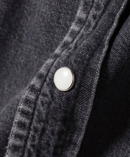 REMI RELIEF(レミレリーフ)の「【別注】REMI RELIEF / Denim Western shirt Classic Fit Fade Black(シャツ/ブラウス・メンズ・ブラック系その他4・SMALL/MEDIUM/X-LARGE/XX-LARGE/LARGE)」の6枚目の写真