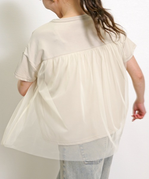 Belta attrice（ベルタアトリーチェ）の「チュールドッキング異素材フレンチスリーブTシャツ（Tシャツ/カットソー・レディース・グレイッシュベージュ/ブラック/ホワイト・FREE）」の15枚目の写真