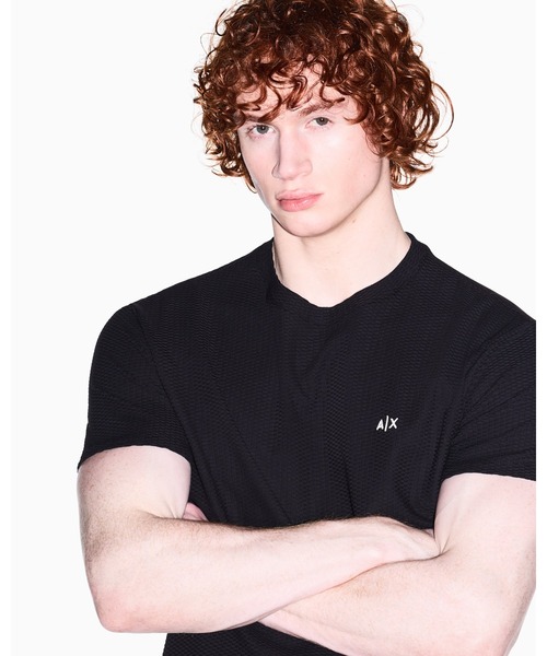 ARMANI EXCHANGE（アルマーニエクスチェンジ）の「【A|X アルマーニ エクスチェンジ】AXロゴ ワッフルエフェクト 半袖クルーネックTシャツ/REGULAR（Tシャツ/カットソー・メンズ・ブラック/オフホワイト・XX-LARGE/X-SMALL/X-LARGE/SMALL/MEDIUM/LARGE）」の8枚目の写真