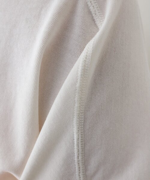 Whim Gazette(ウィムガゼット)の「【GEMINI】ワンショルダーカットソー(Tシャツ/カットソー・レディース・オフホワイト/チャコールグレー・FREE)」の4枚目の写真