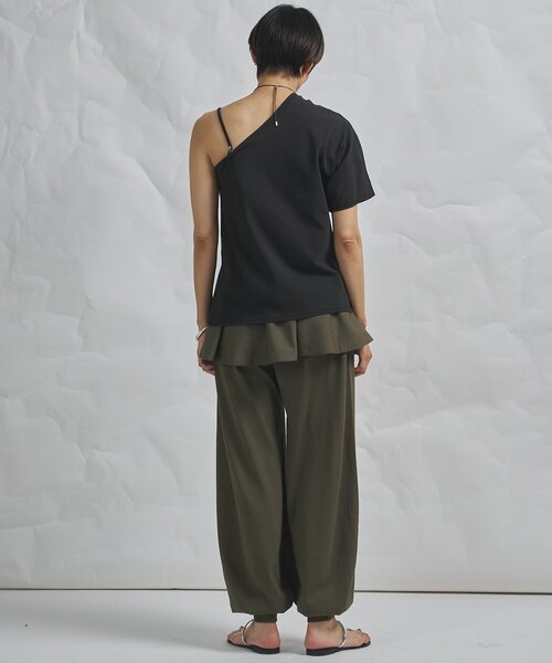 Whim Gazette(ウィムガゼット)の「【GEMINI】ワンショルダーカットソー(Tシャツ/カットソー・レディース・オフホワイト/チャコールグレー・FREE)」の17枚目の写真