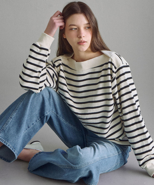 SLOWLOLLI(スローローリ)の「Boat neck stripe oversized sweatshirt_2 Colors(Tシャツ/カットソー・レディース・ブラック/グレー・FREE)」の6枚目の写真