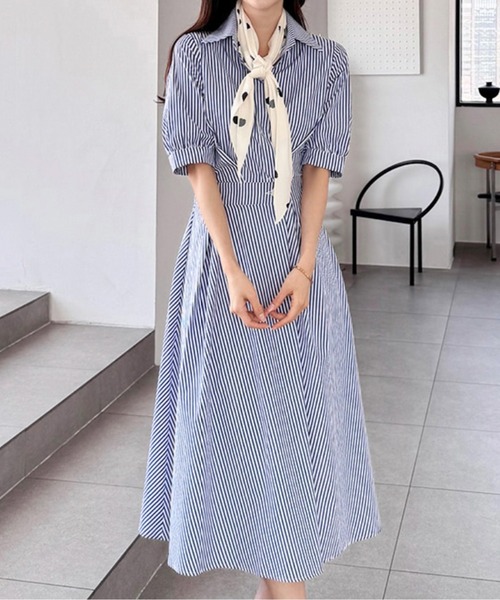 LUCPY(ラクピー)の「ストライプ カシュクールシャツワンピース(ワンピース・レディース・ブラック/ブルー・LARGE/MEDIUM/SMALL)」の3枚目の写真