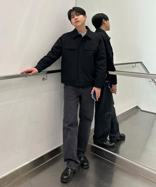 MINDBRIDGE（マインドブリッジ）の「[COUTURE]ツイル組織トラッカー - 2カラー（デニムジャケット・メンズ・ライトベージュ/ダークネイビー・100/110/95/105）」の8枚目の写真