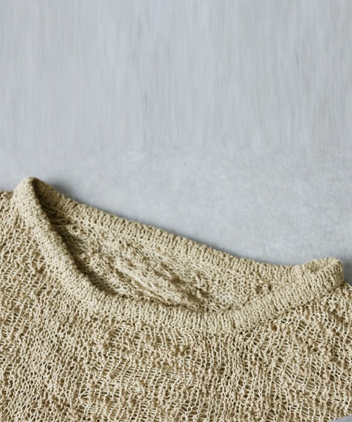 antiqua(アンティカ)の「透かし編み シアーニット(ニット/セーター・レディース・ベージュ/ブラック・ONESIZE)」の5枚目の写真