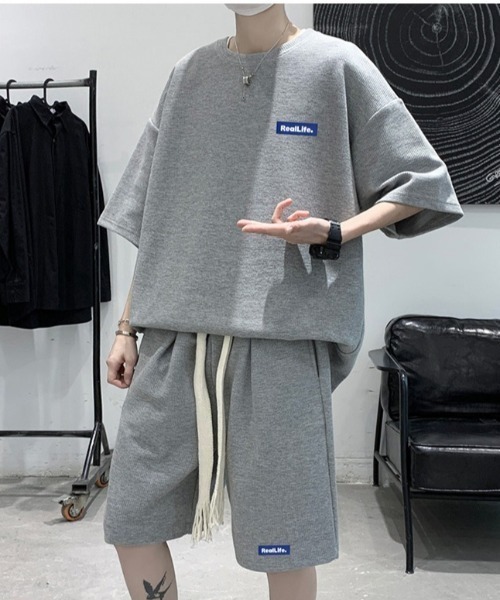 link lot(リンクロット)の「【2点セット付き】 ワッフルジャガード セットアップ(ルームウェア/パジャマ・メンズ・グレー/ブラック/ホワイト・L/M)」の5枚目の写真